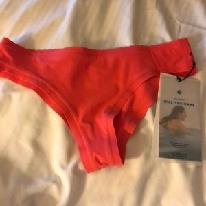 Lululemon bikini bottom